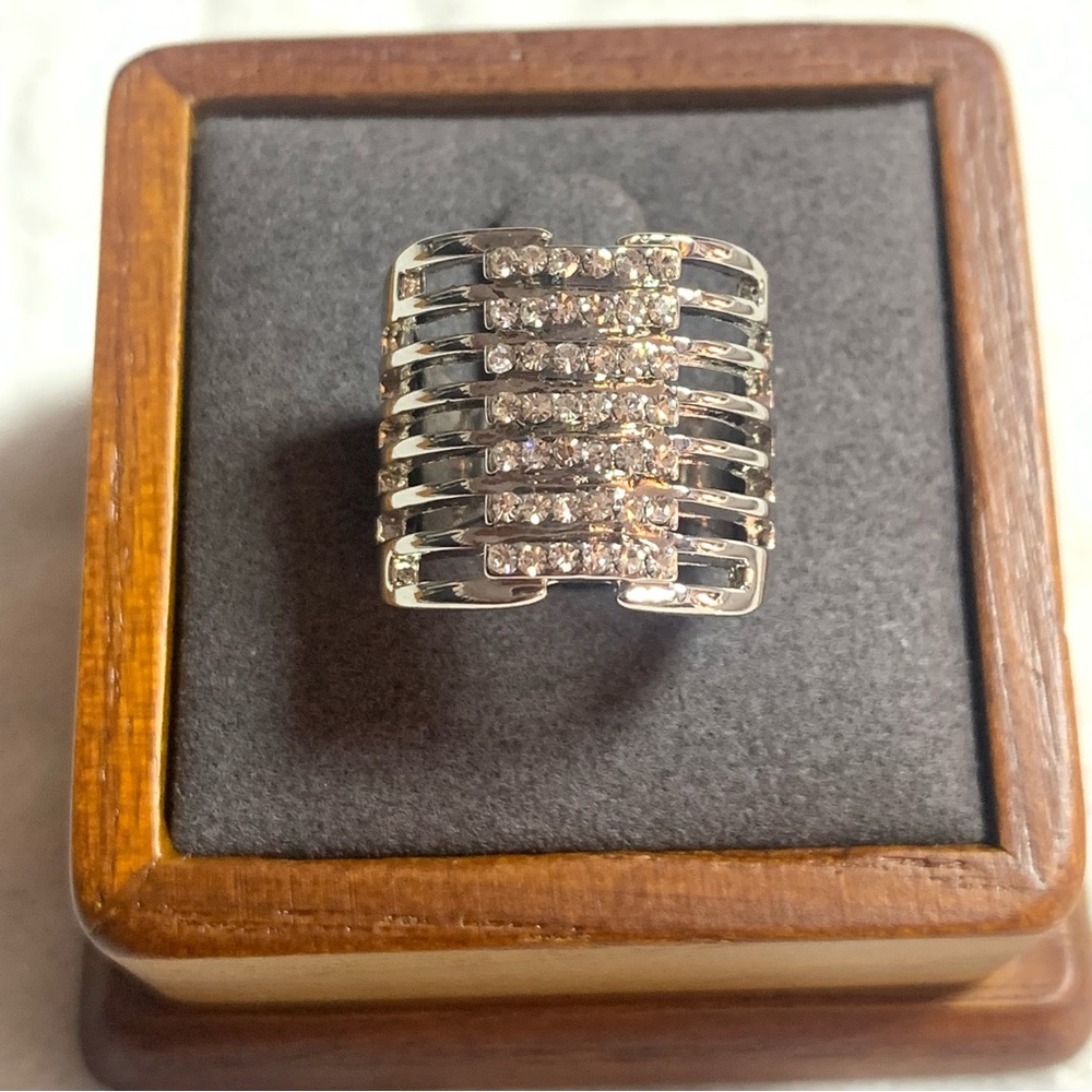 Fashion ring silver statement sparkly plated cz